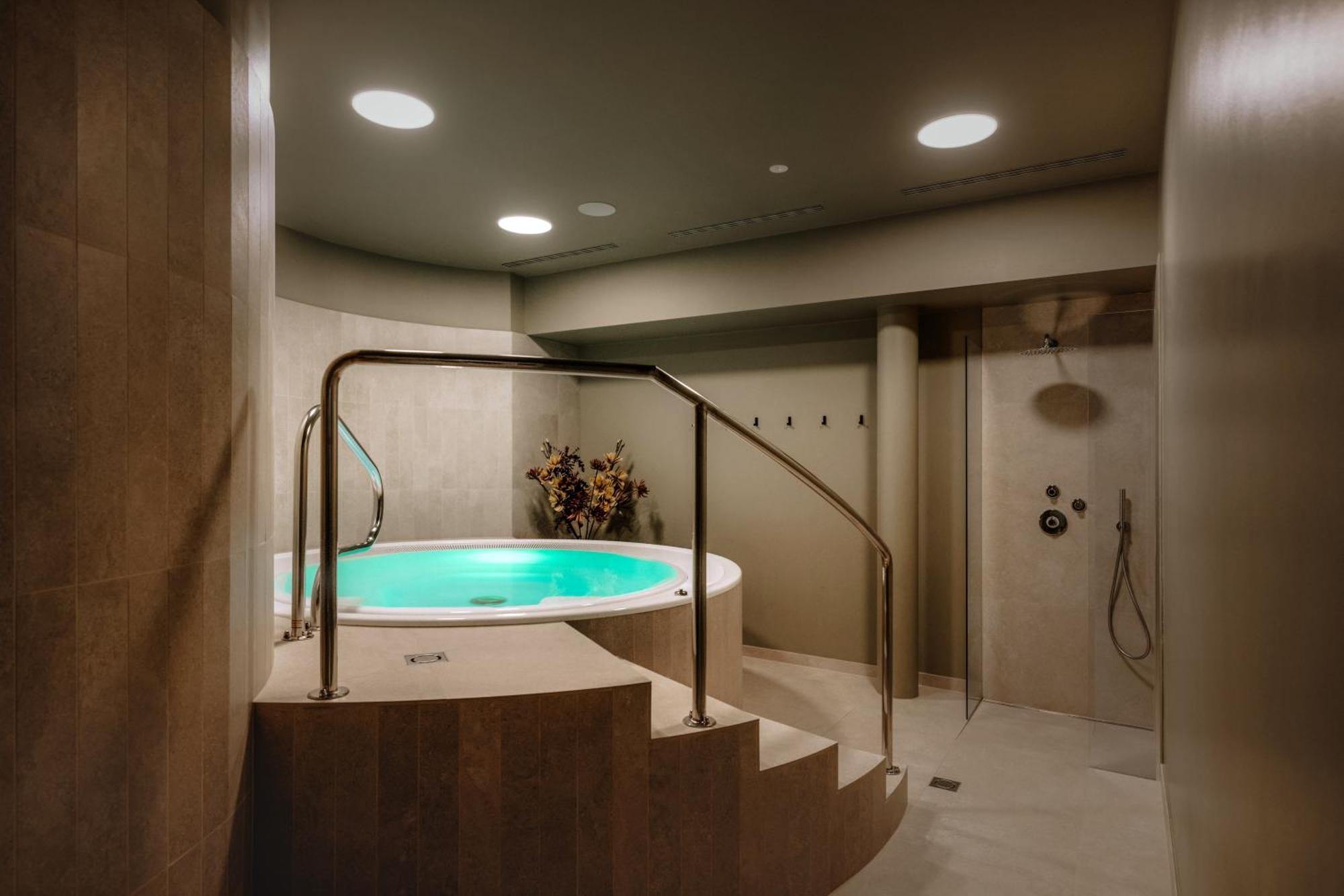 Hotel Kolping ميرانو المظهر الخارجي الصورة
