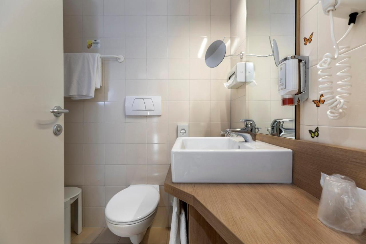 Hotel Kolping ميرانو المظهر الخارجي الصورة