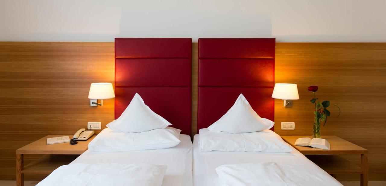 Hotel Kolping ميرانو المظهر الخارجي الصورة