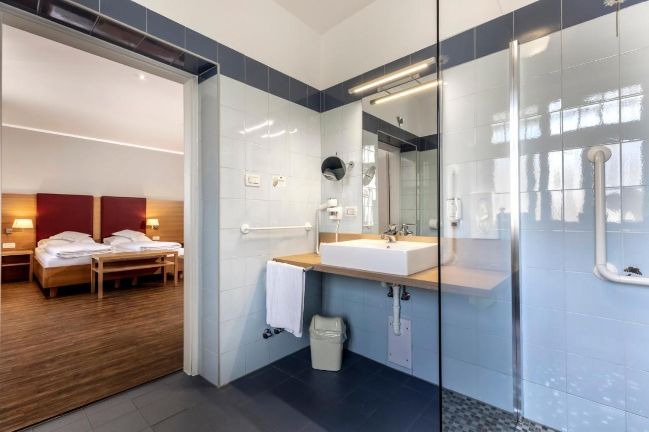 Hotel Kolping ميرانو المظهر الخارجي الصورة